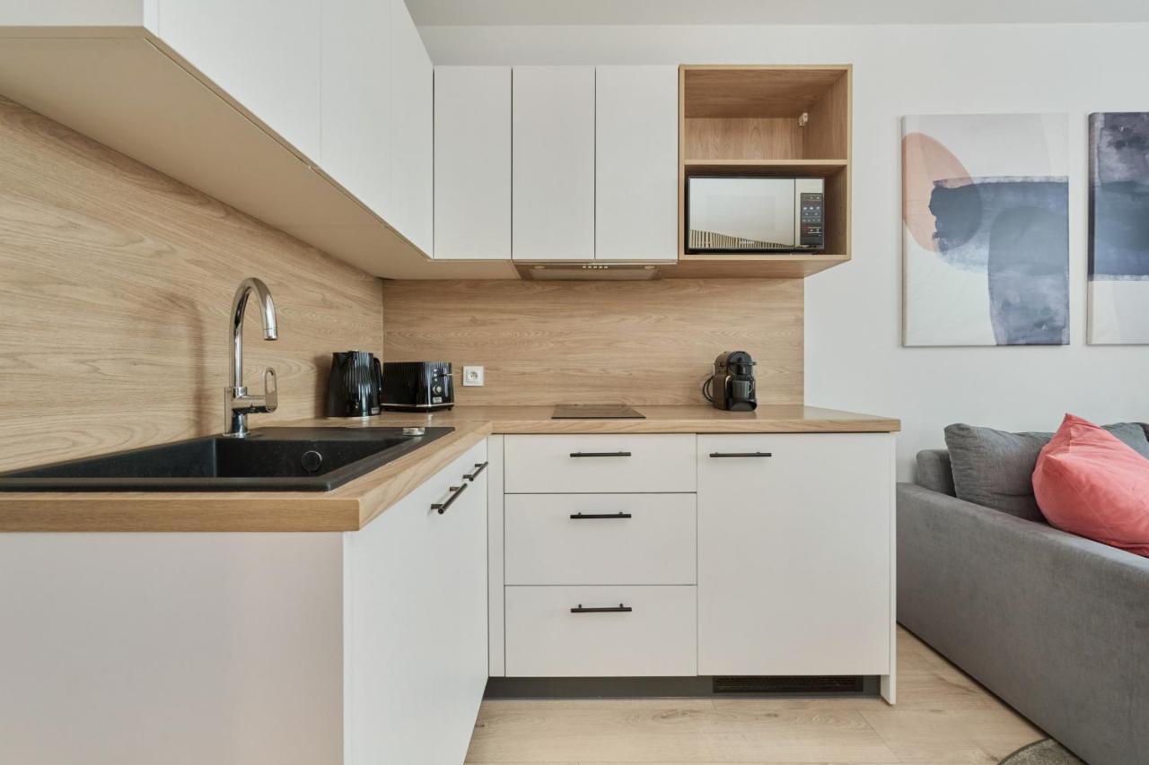 Wroclavia Apartments Dyrekcyjna By Noclegi Renters Βρότσλαβ Εξωτερικό φωτογραφία