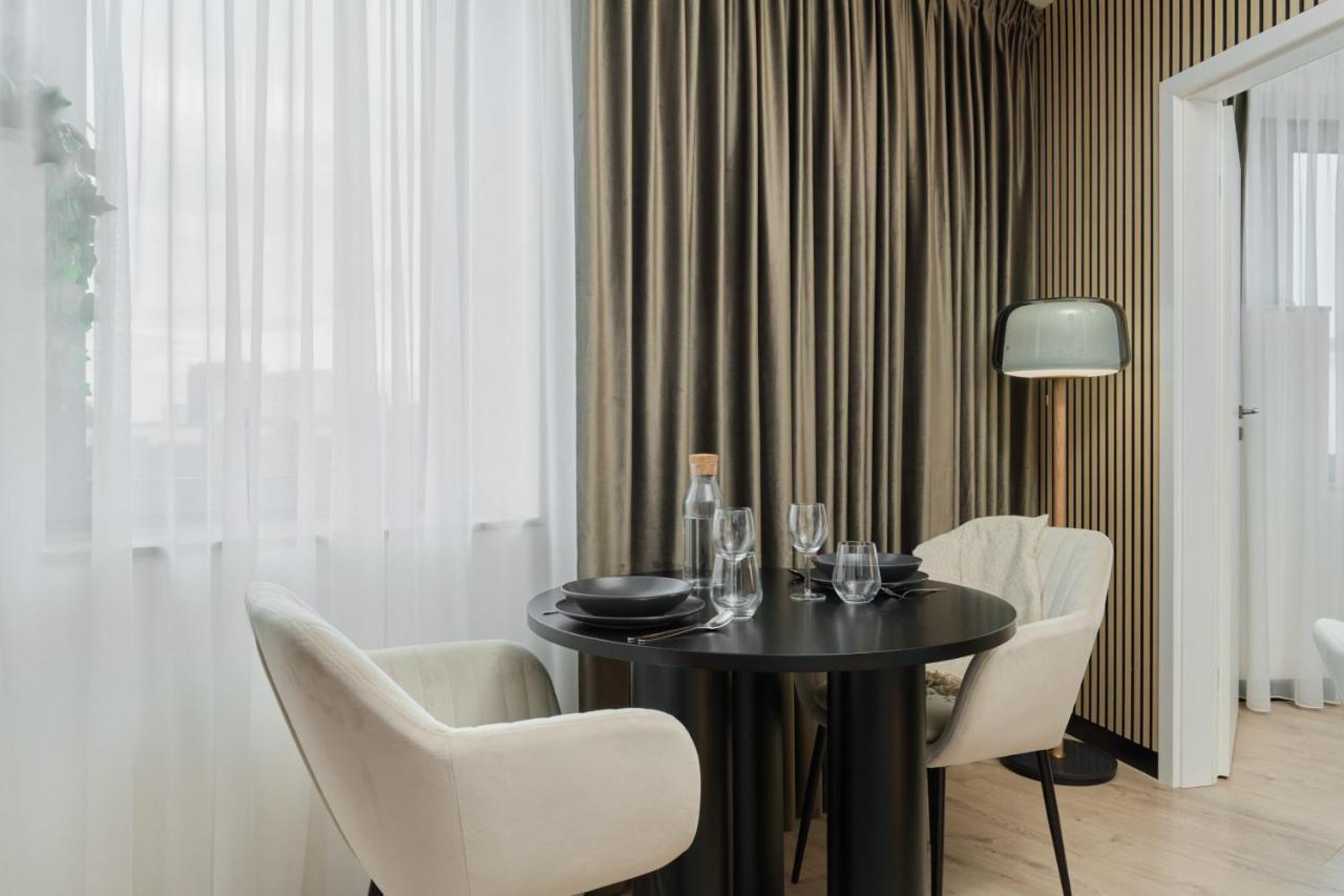 Wroclavia Apartments Dyrekcyjna By Noclegi Renters Βρότσλαβ Εξωτερικό φωτογραφία