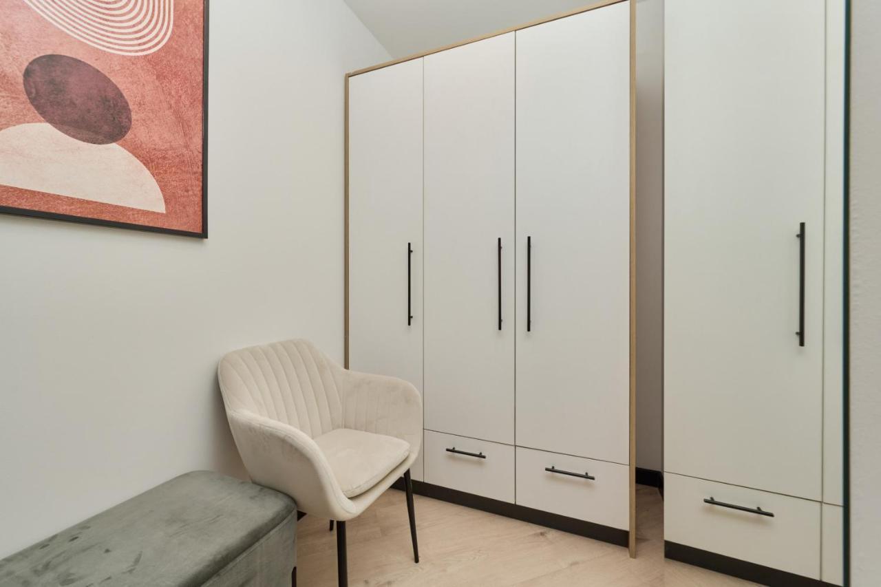 Wroclavia Apartments Dyrekcyjna By Noclegi Renters Βρότσλαβ Εξωτερικό φωτογραφία