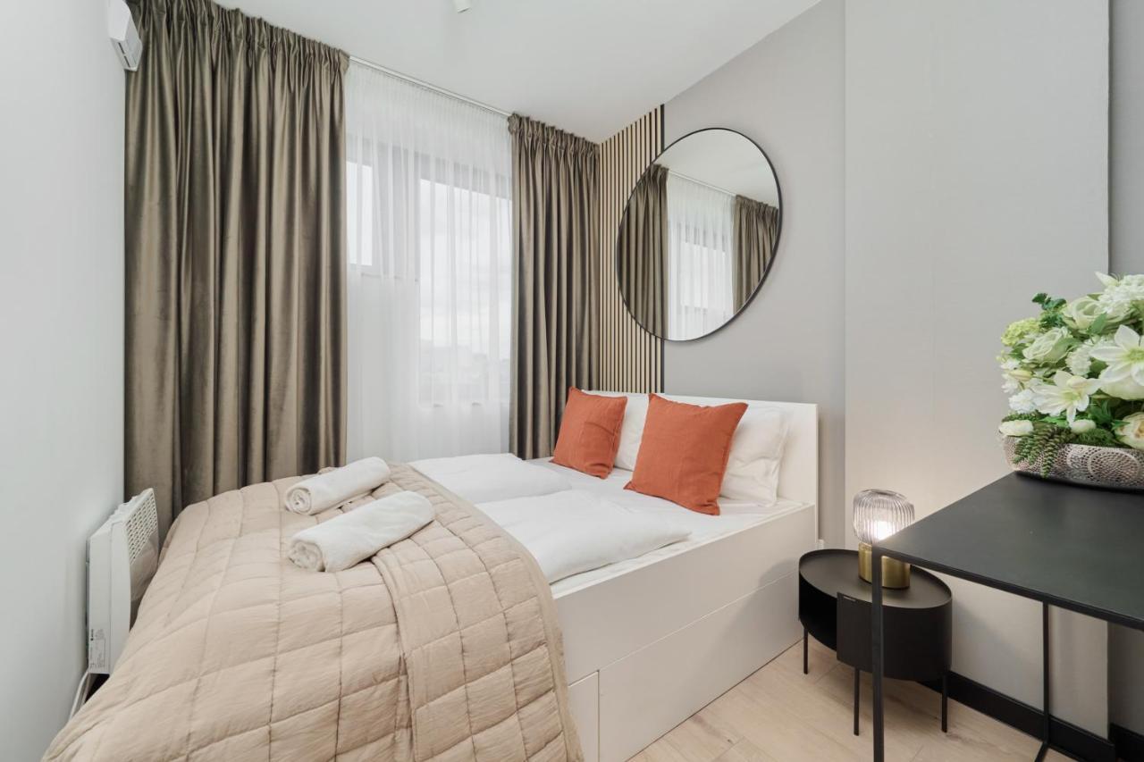Wroclavia Apartments Dyrekcyjna By Noclegi Renters Βρότσλαβ Εξωτερικό φωτογραφία