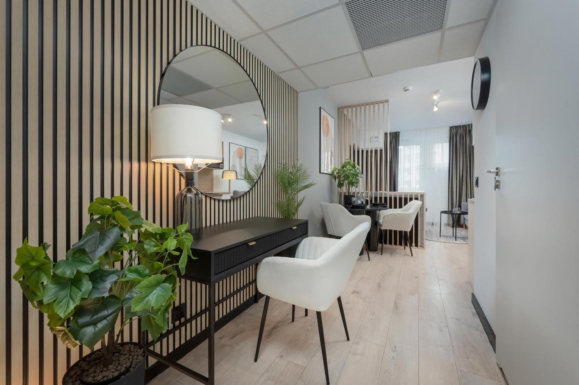 Wroclavia Apartments Dyrekcyjna By Noclegi Renters Βρότσλαβ Εξωτερικό φωτογραφία