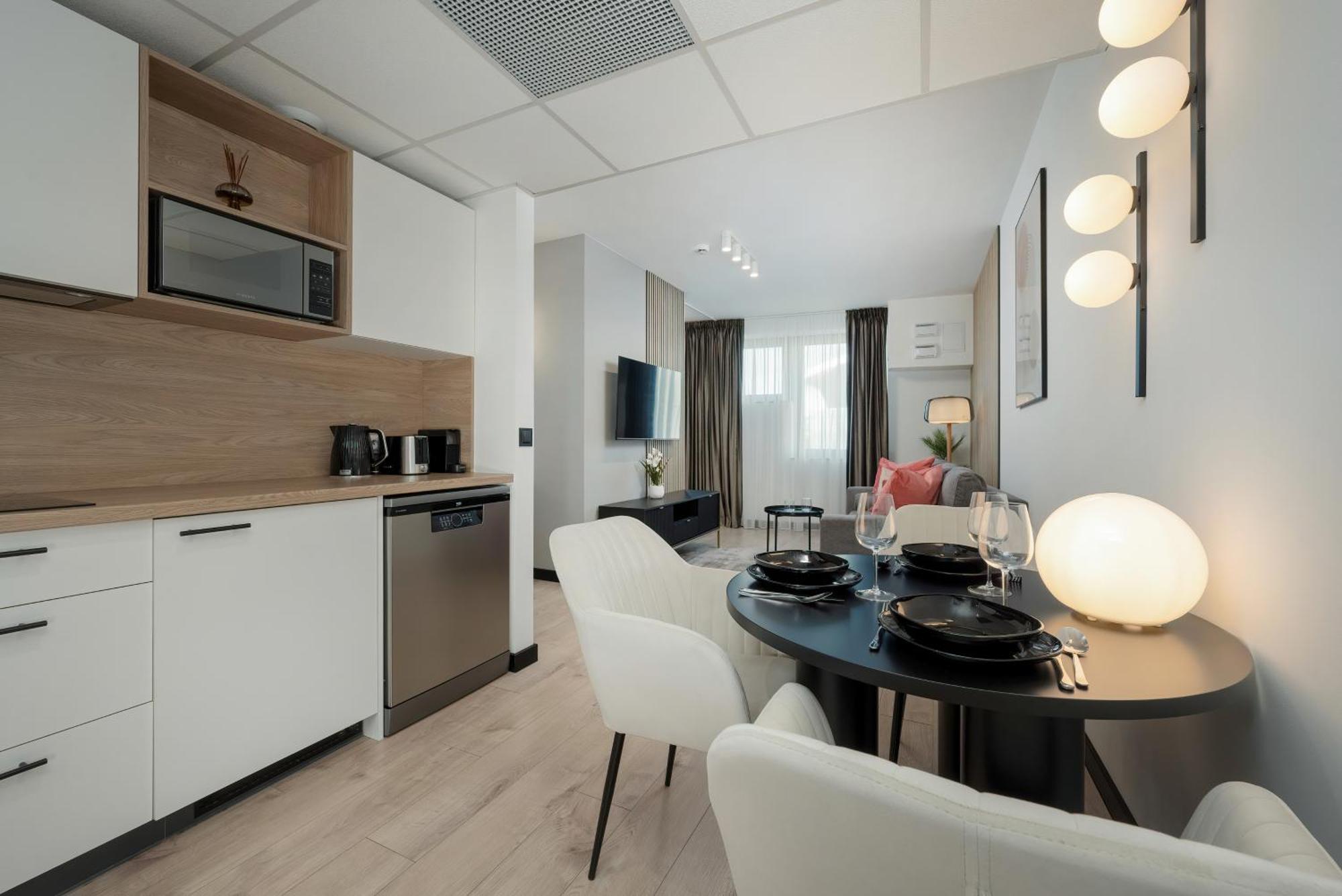Wroclavia Apartments Dyrekcyjna By Noclegi Renters Βρότσλαβ Εξωτερικό φωτογραφία